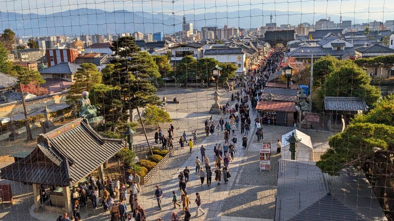 善光寺山門からの眺望