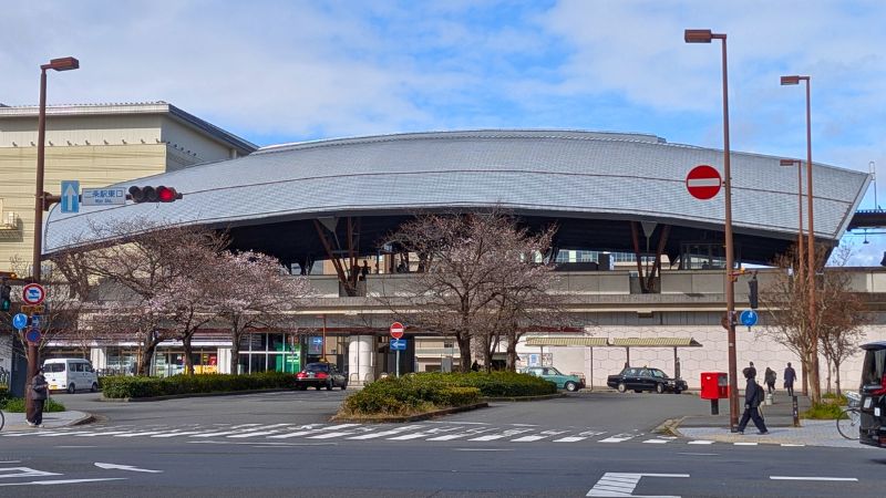JR二条駅外観