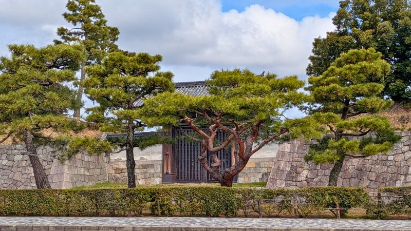 二条城南門